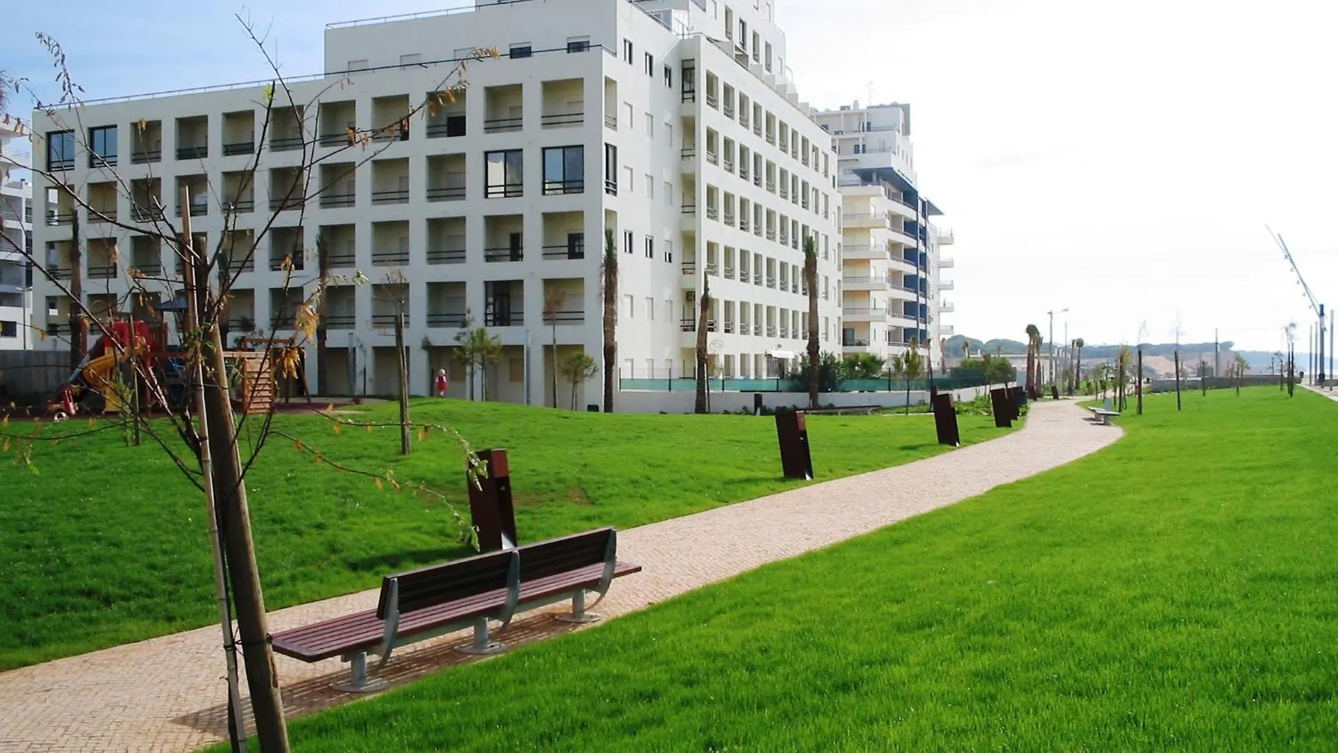 Apartamentos Carteia Quarteira
