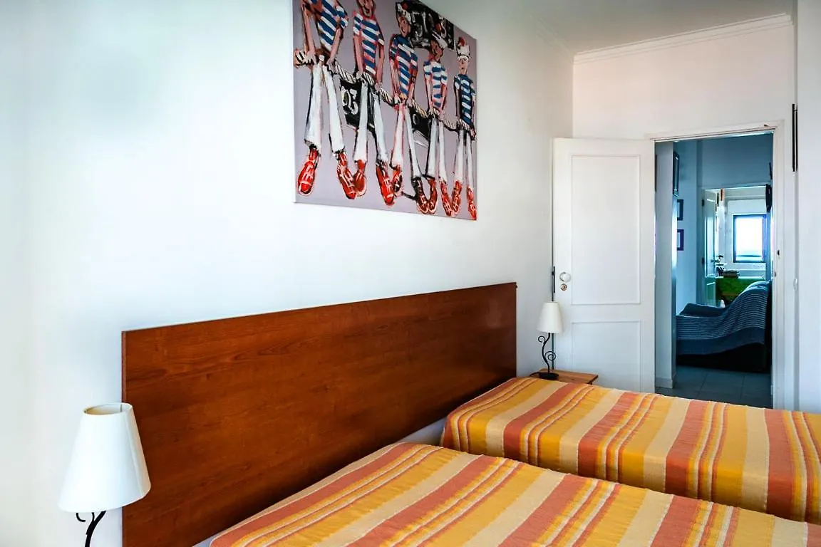 Apartamentos Carteia Quarteira