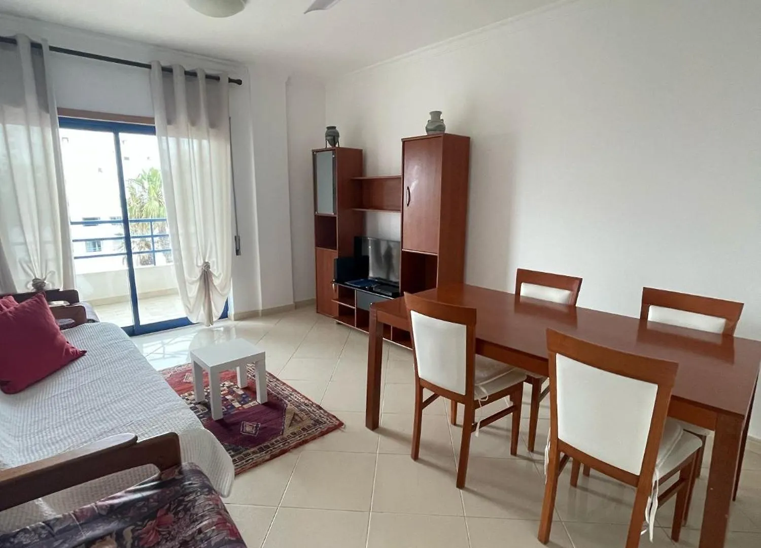 Apartamentos Carteia Quarteira 0*,