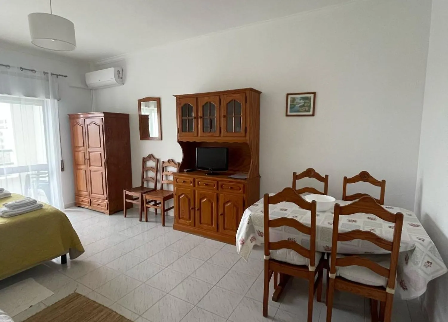 Apartamentos Carteia Quarteira