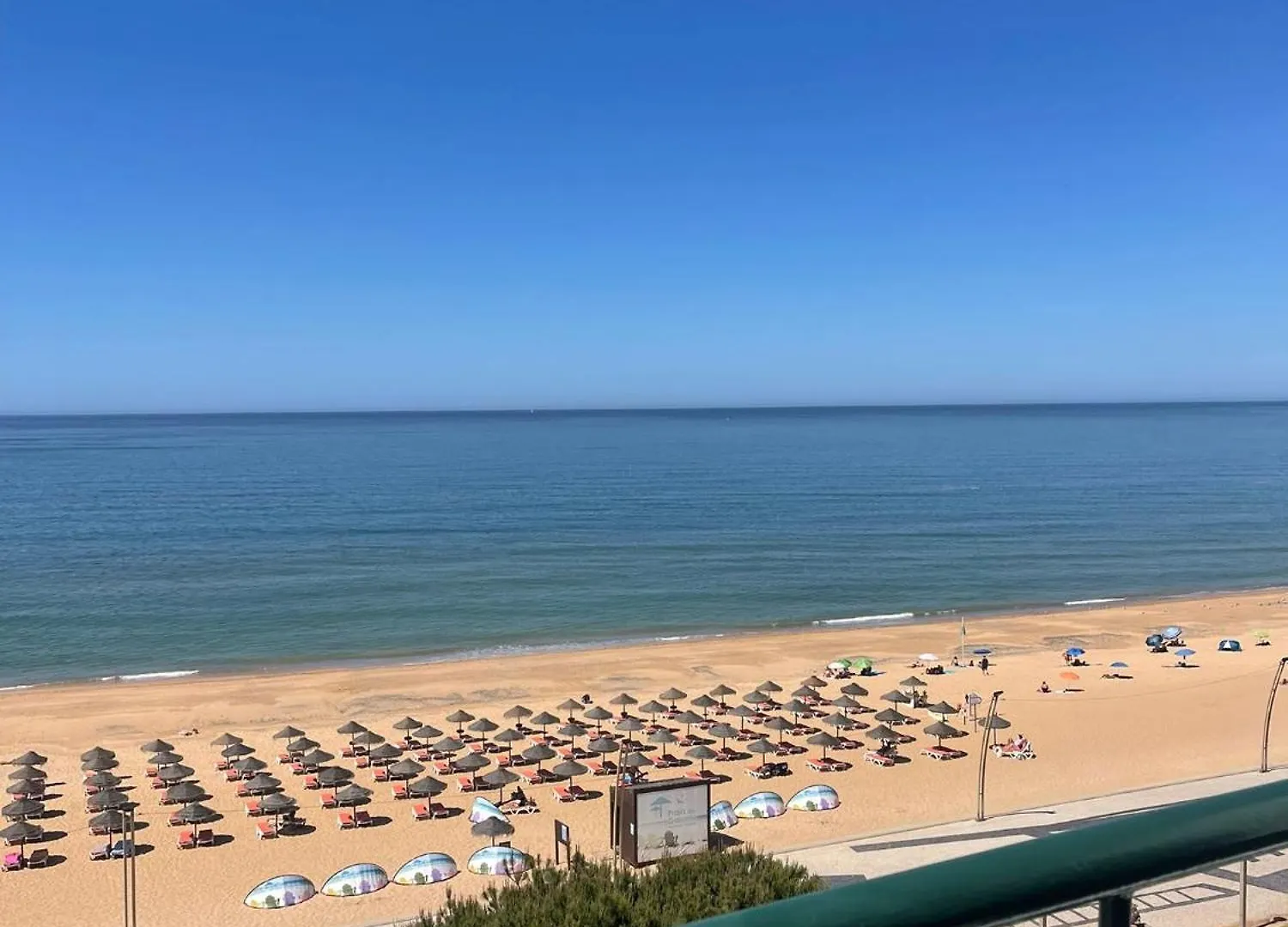 Apartamentos Carteia Quarteira